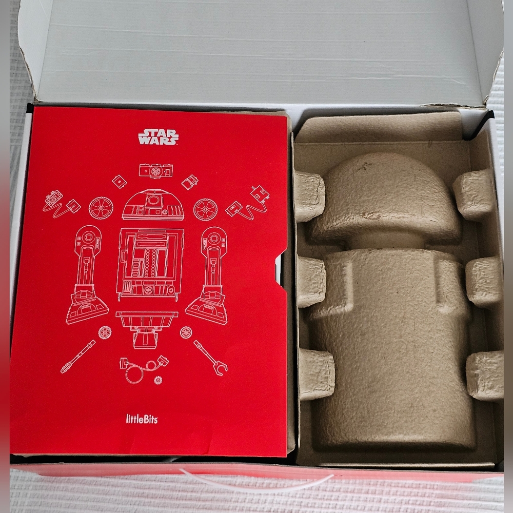 Star Wars Droid Inventor Kit- R2-D2 - Picture 8 of 11
